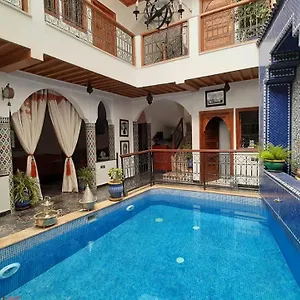 Riad La Porte Des 5 Jardins Riad